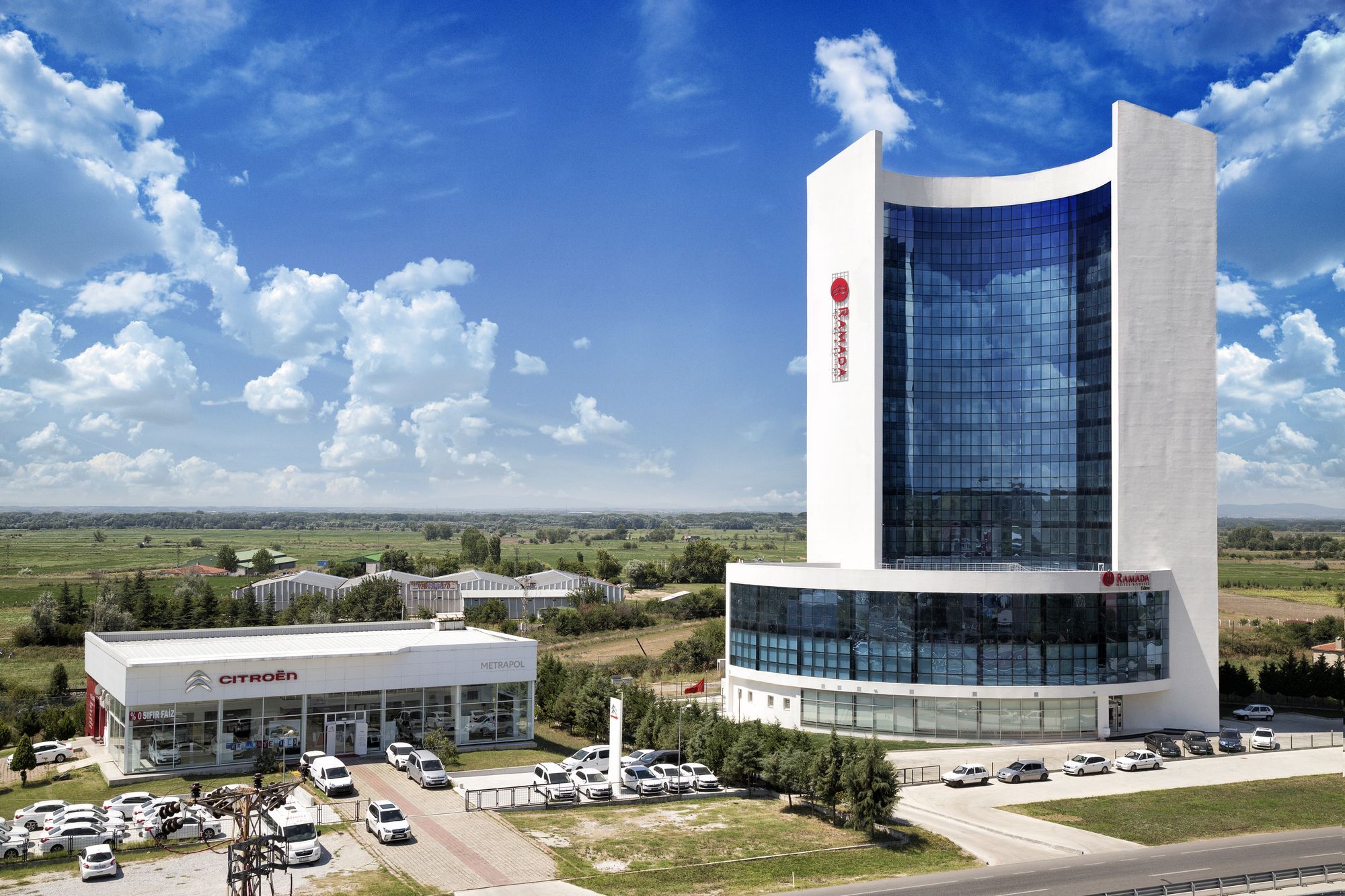 Ramada Hotel By Wyndham Едірне Екстер'єр фото